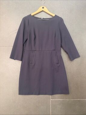 aje oasis cut out mini dress - Holt Ring (Size 4) – Goldie's 510 tall Model is wk38 STRETCH CREPE MOCK NECK Color:Charcoal (DarkGrey)